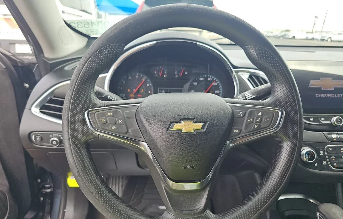 2021 CHEVROLET MALIBU LT 7
