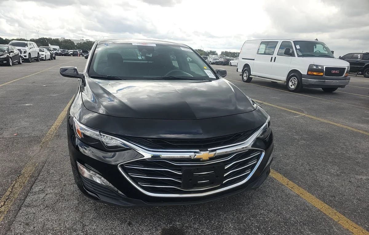 2023 CHEVROLET MALIBU LT 3