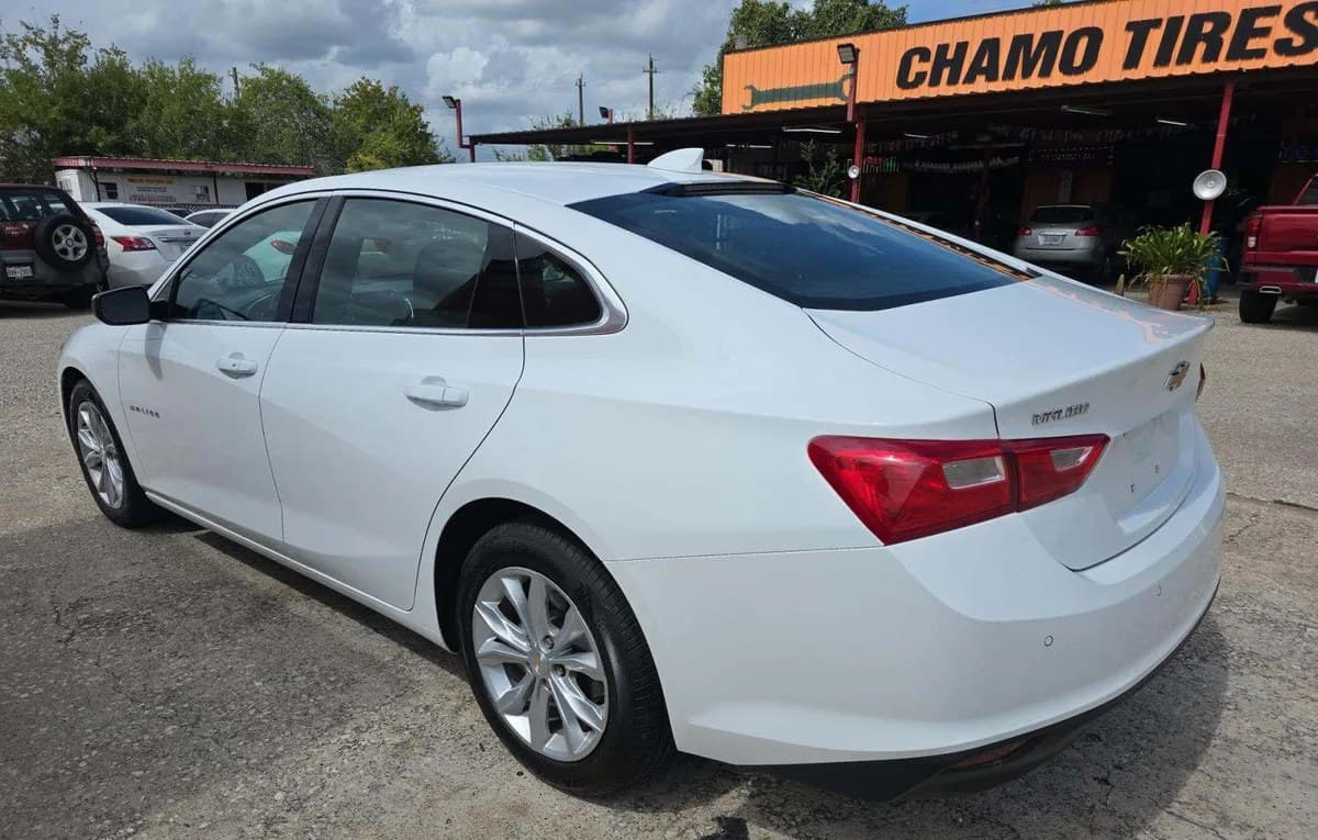 2025 CHEVROLET MALIBU LT 3