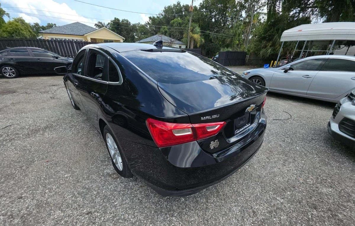 2018 CHEVROLET MALIBU LT 2