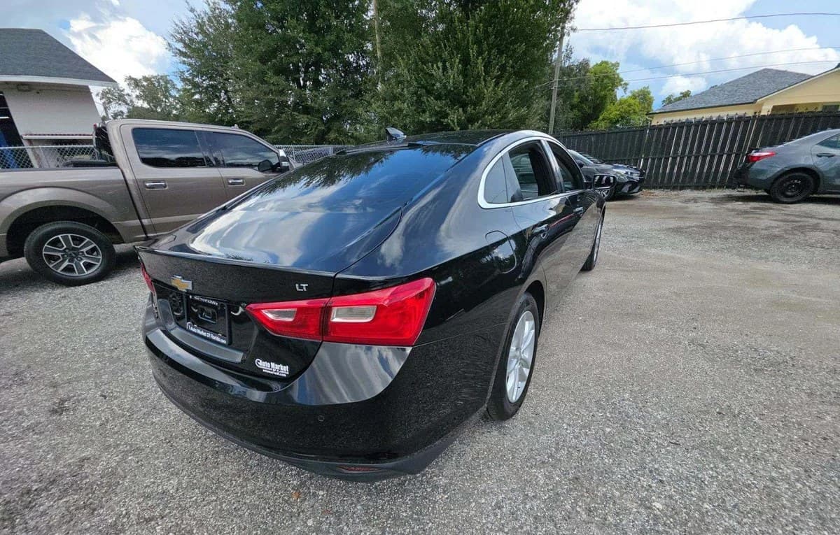 2018 CHEVROLET MALIBU LT 3