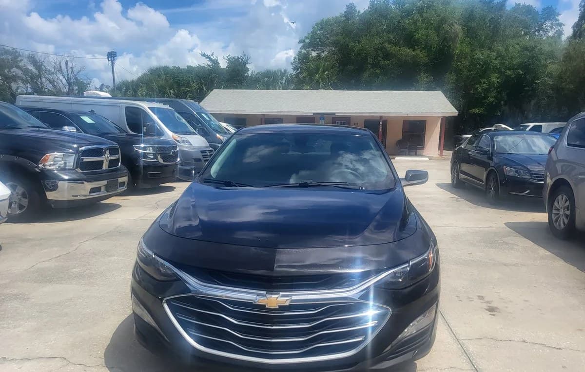 2020 CHEVROLET MALIBU LT 2