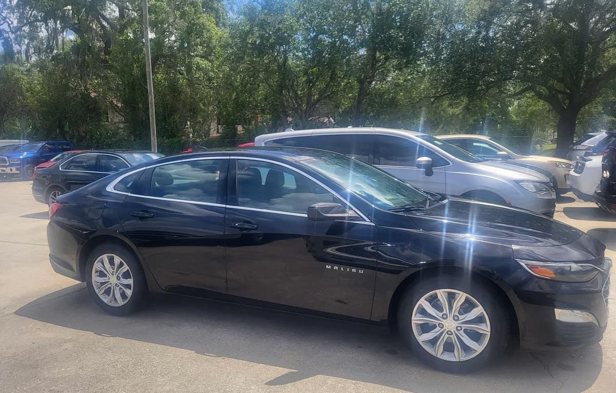 2020 CHEVROLET MALIBU LT 4