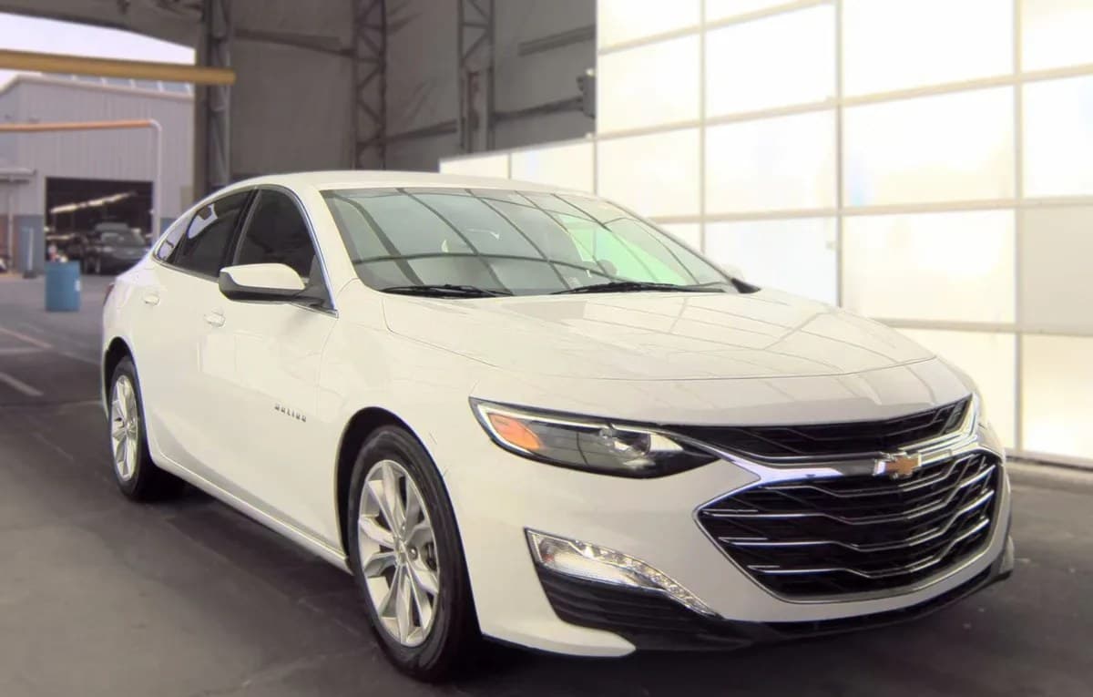 2021 CHEVROLET MALIBU LT 4