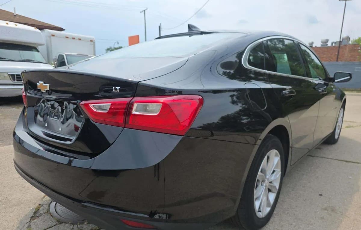 2025 CHEVROLET MALIBU LT 4