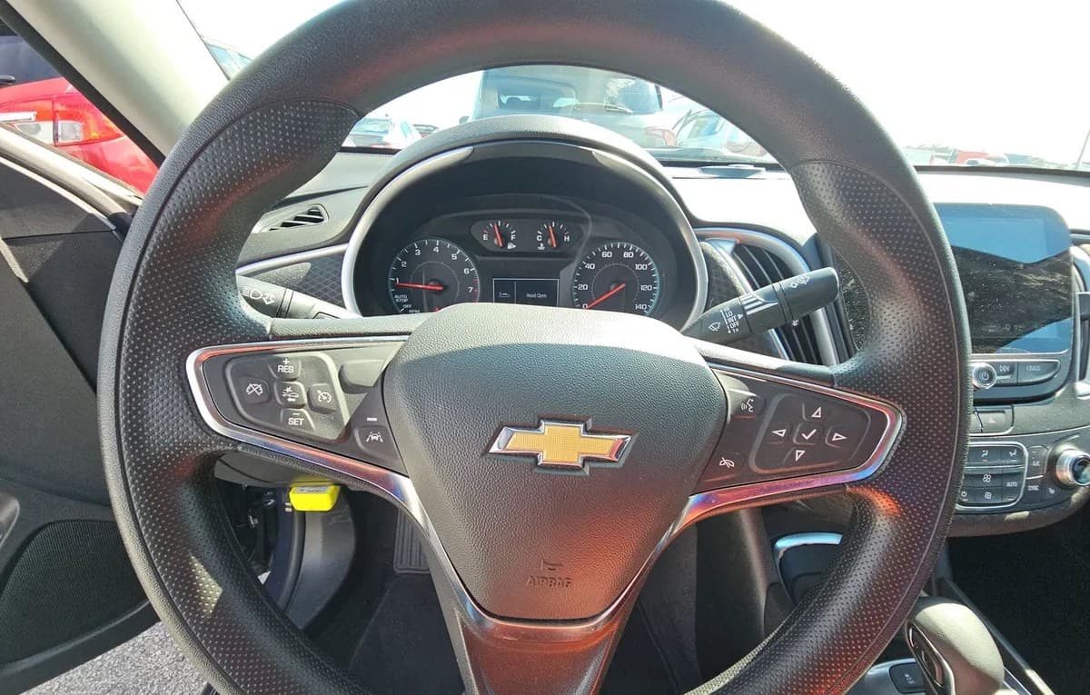2025 CHEVROLET MALIBU LT 7