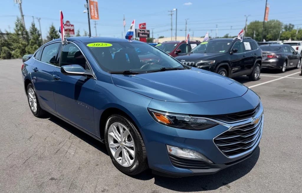 2025 CHEVROLET MALIBU LT 5