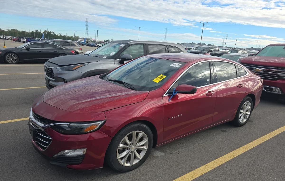 2020 CHEVROLET MALIBU LT 2