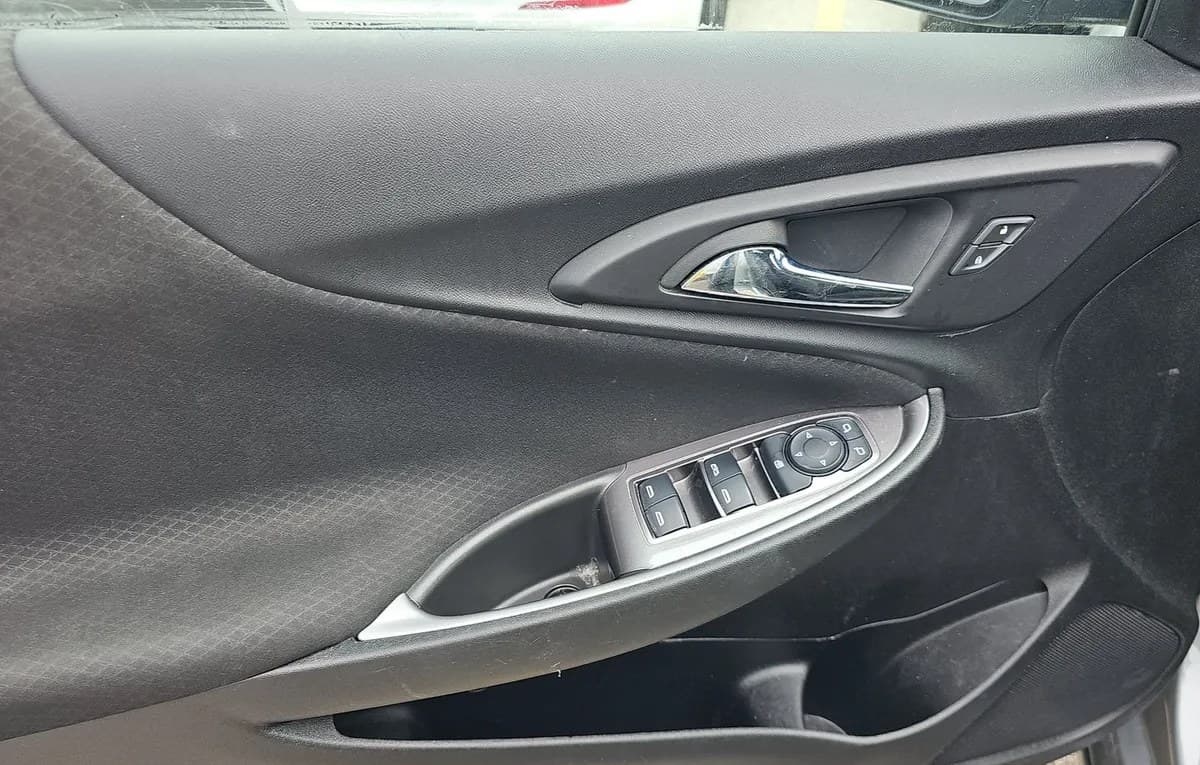 2024 CHEVROLET MALIBU LT 6