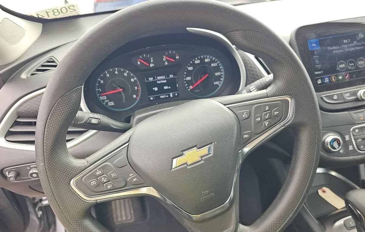 2024 CHEVROLET MALIBU LT 7