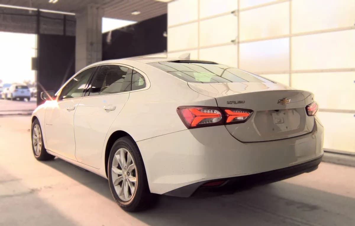 2020 CHEVROLET MALIBU LT 5