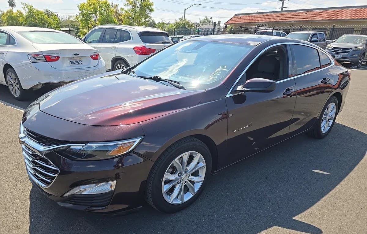 2020 CHEVROLET MALIBU LT 2
