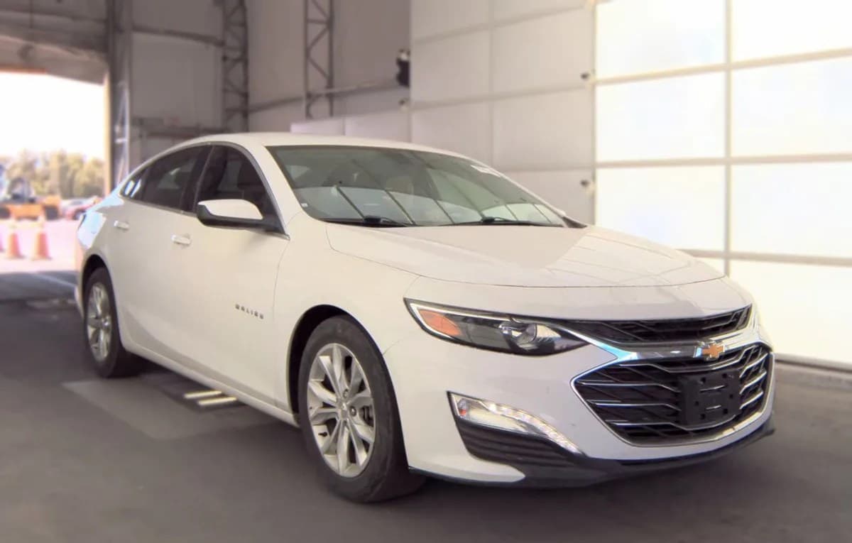 2020 CHEVROLET MALIBU LT 4