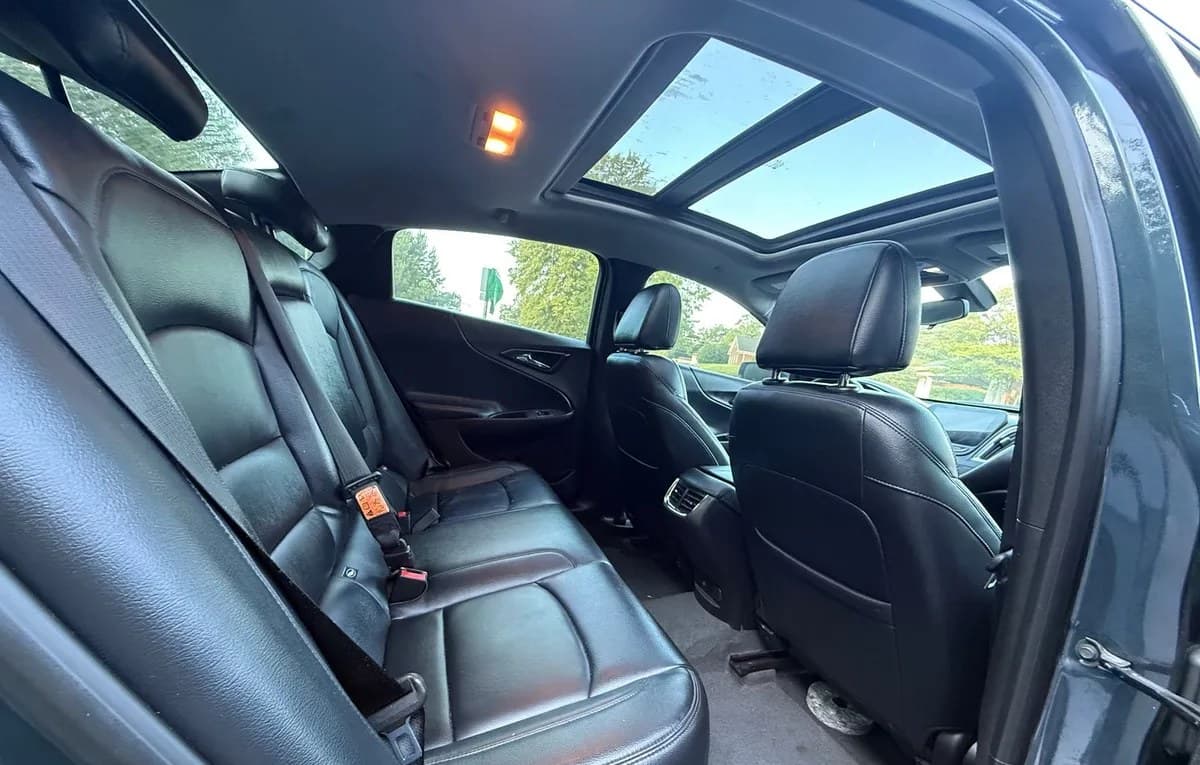 2019 CHEVROLET MALIBU LT 5
