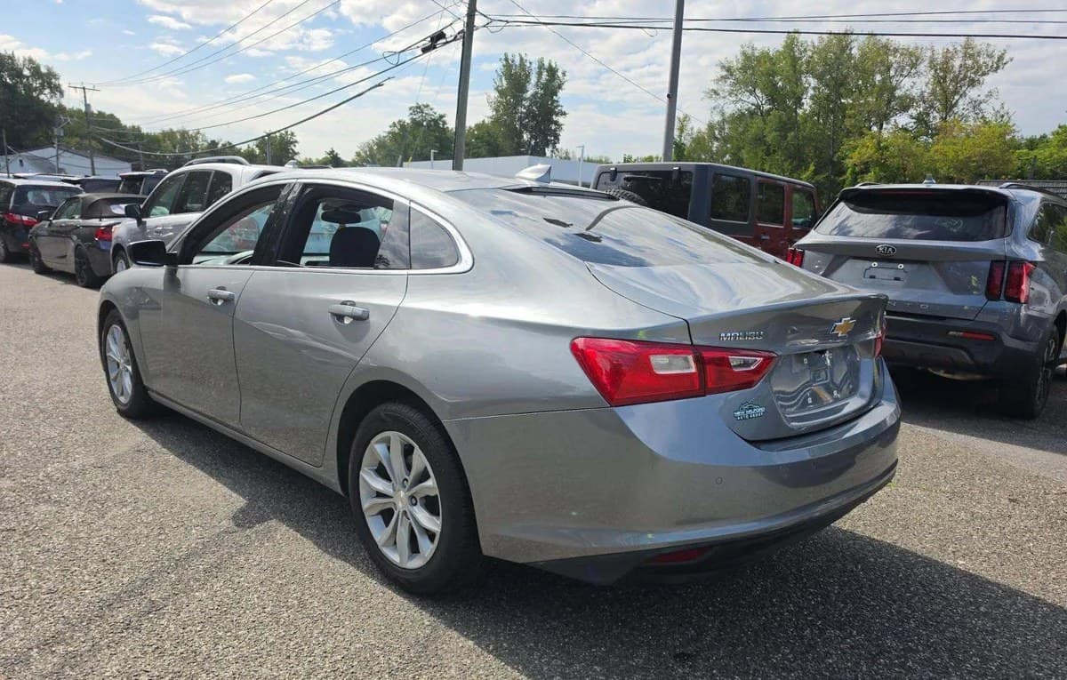 2024 CHEVROLET MALIBU LT 3