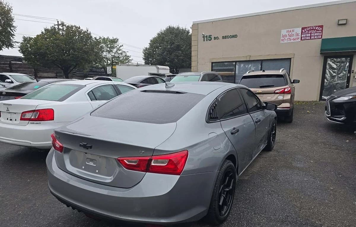 2023 CHEVROLET MALIBU LT 1LT 4