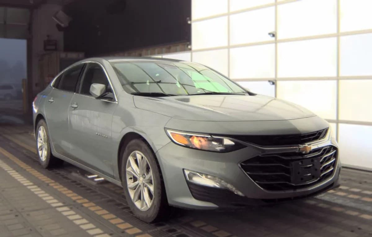 2023 CHEVROLET MALIBU LT 4