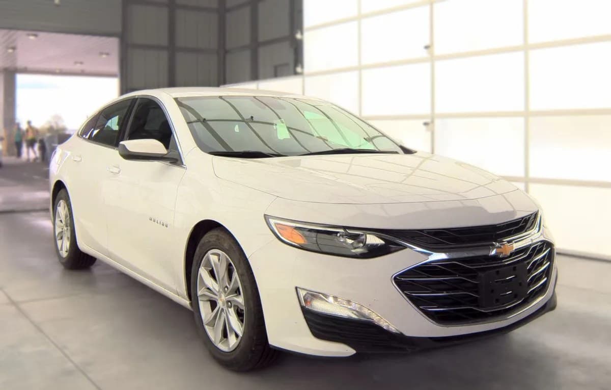 2023 CHEVROLET MALIBU LT 4
