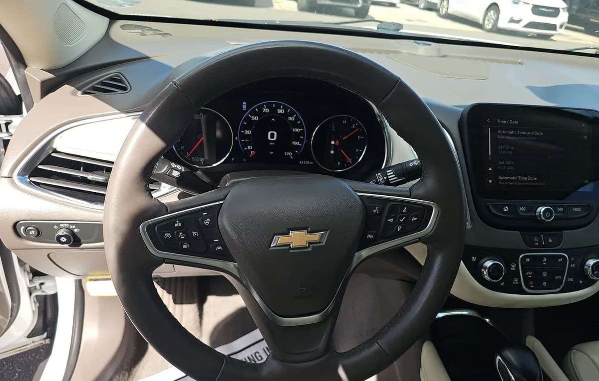 2023 CHEVROLET MALIBU LT 7