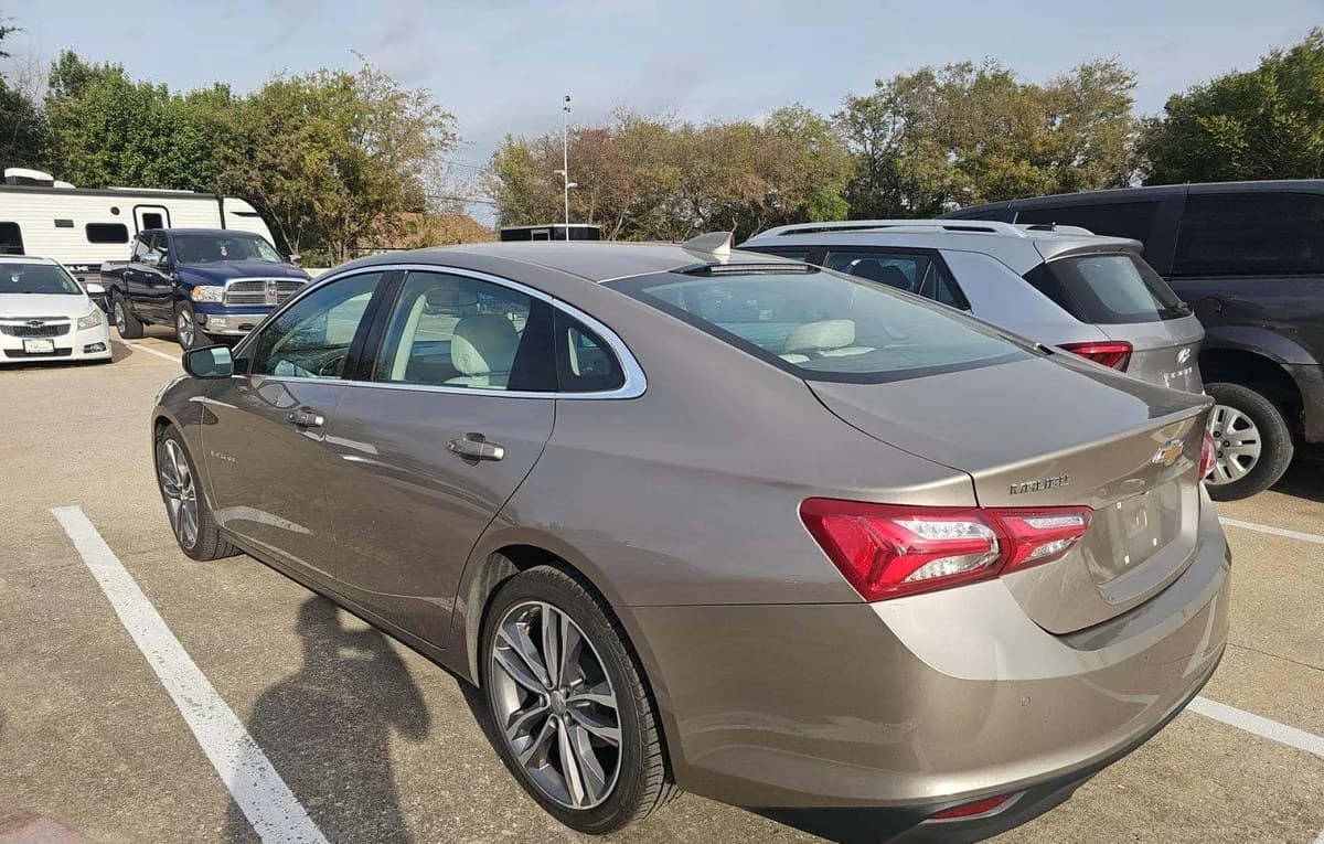 2024 CHEVROLET MALIBU LT 3