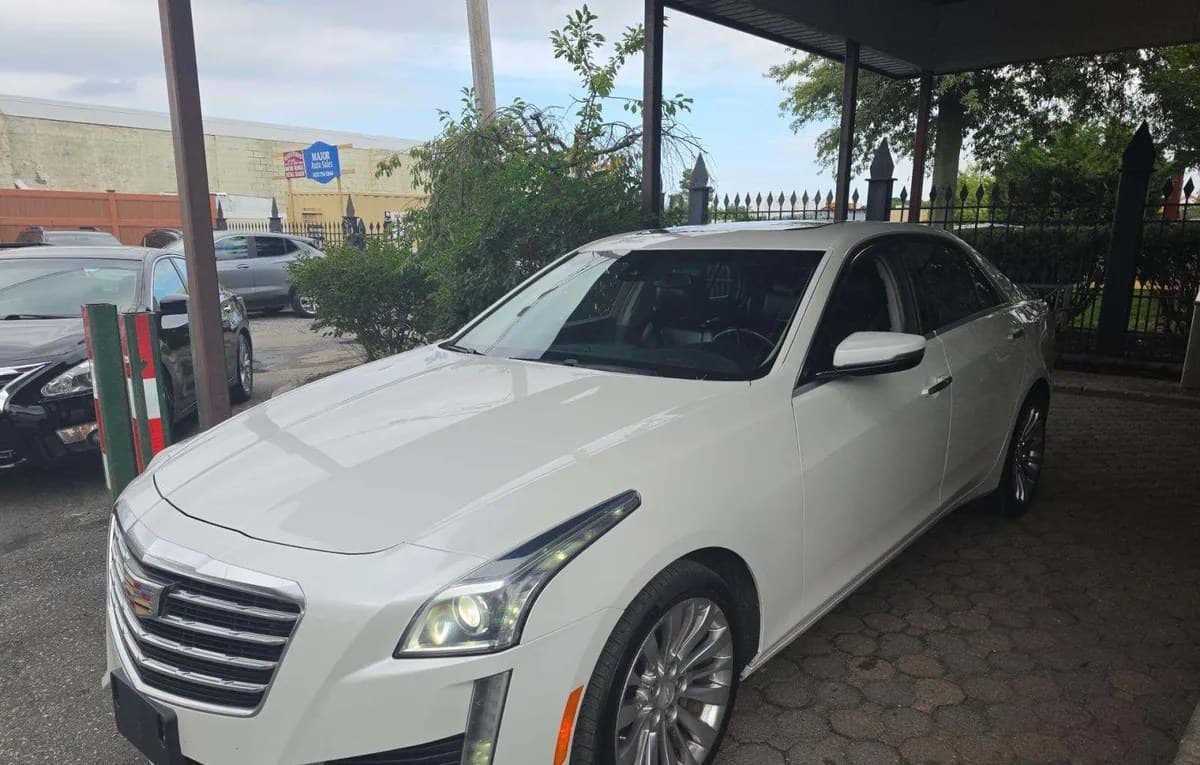 2017 CADILLAC CTS Luxury 2