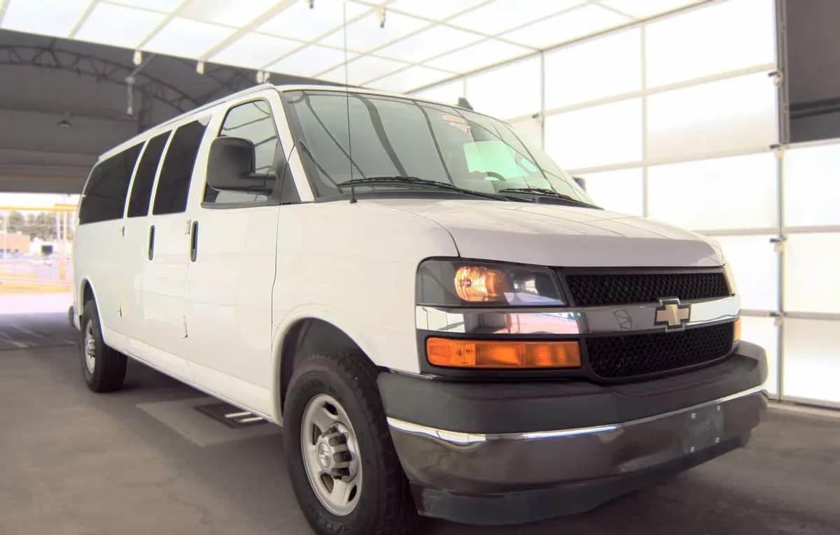 2017 CHEVROLET EXPRESS 3500 LS 4