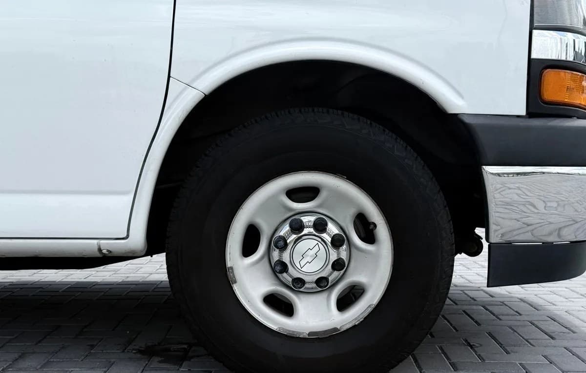 2019 CHEVROLET EXPRESS 3500 LT 6