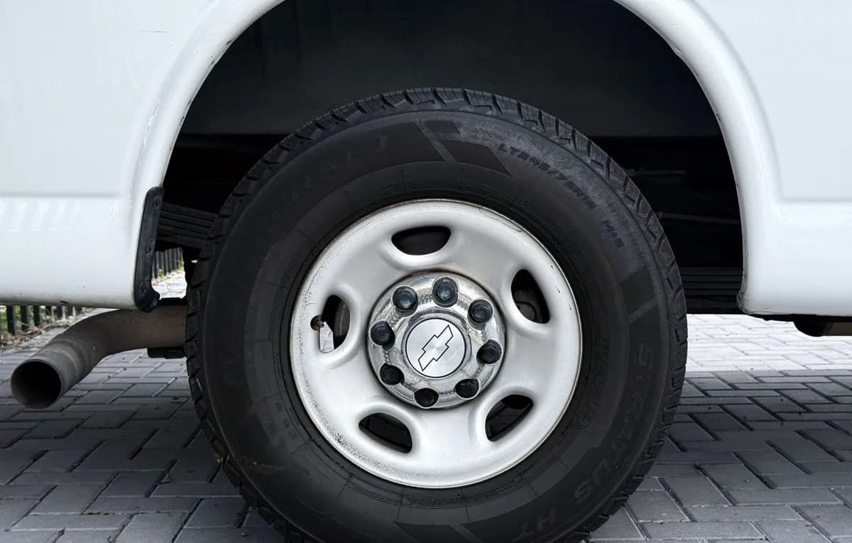 2019 CHEVROLET EXPRESS 3500 LT 7