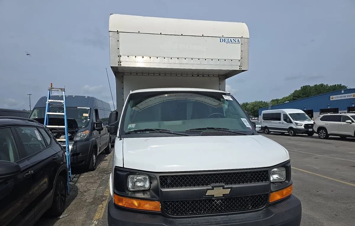 2017 CHEVROLET EXPRESS 3500 CUTAWAY 1WT 3