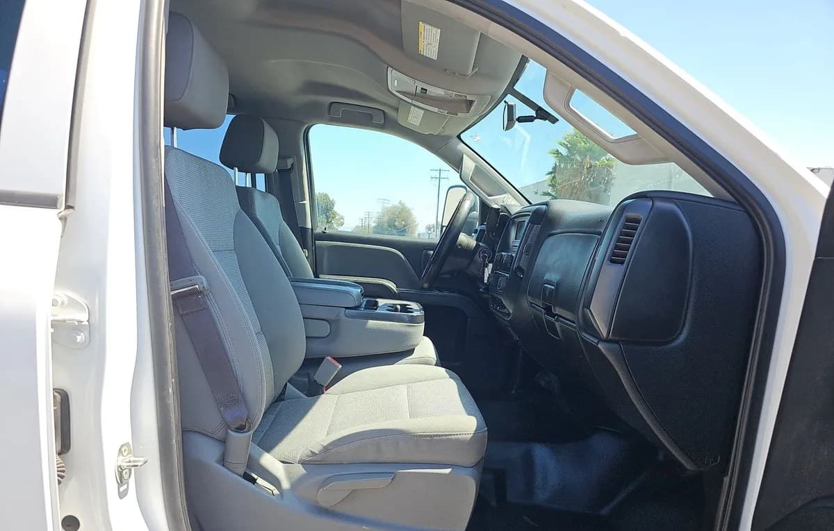 2017 CHEVROLET SILVERADO 2500HD WT EXTENDED CAB LONG BED 1WT 5
