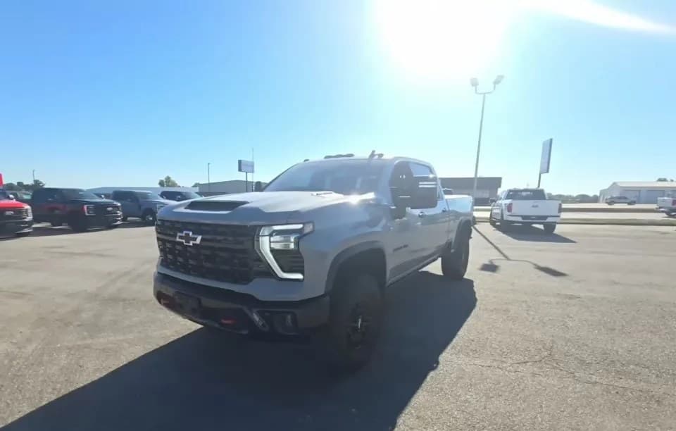 2025 CHEVROLET SILVERADO 2500HD ZR2 CREW CAB MEDIUM BED 3LT