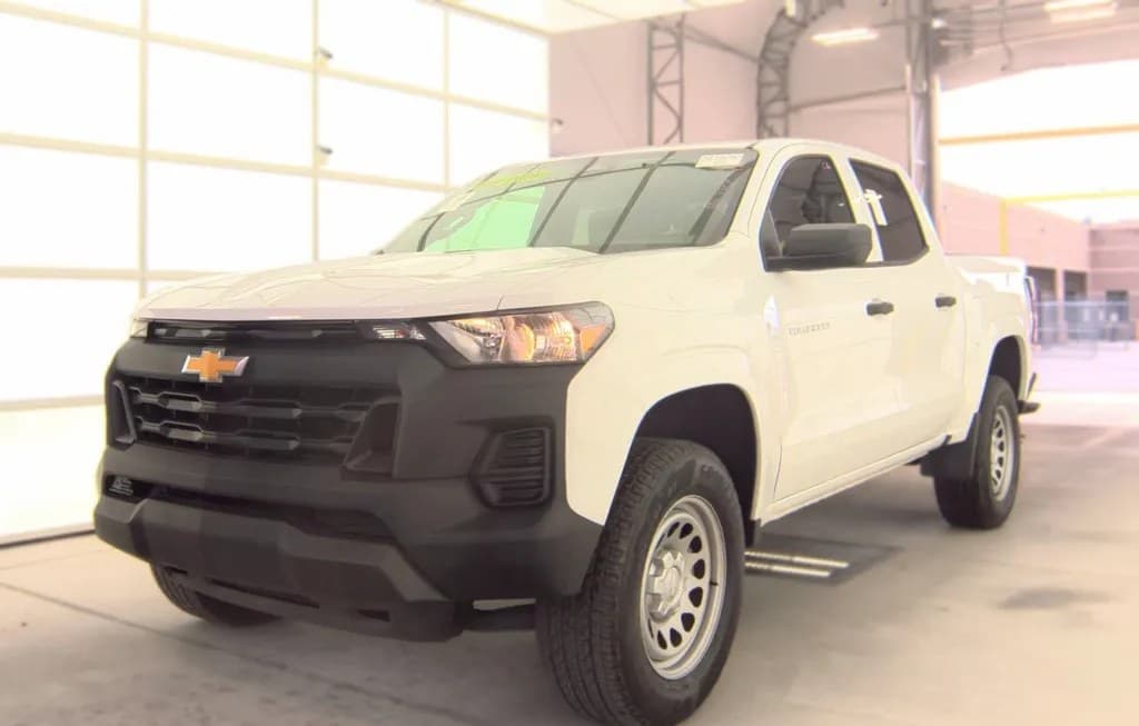 2023 CHEVROLET COLORADO WT CREW CAB MEDIUM BED 2WT 1