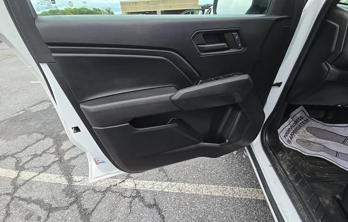2023 CHEVROLET COLORADO WT CREW CAB MEDIUM BED 2WT 6