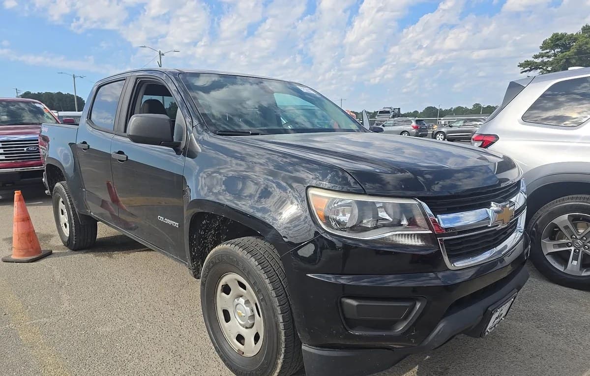 2017 CHEVROLET COLORADO WT CREW CAB MEDIUM BED 4WT 4