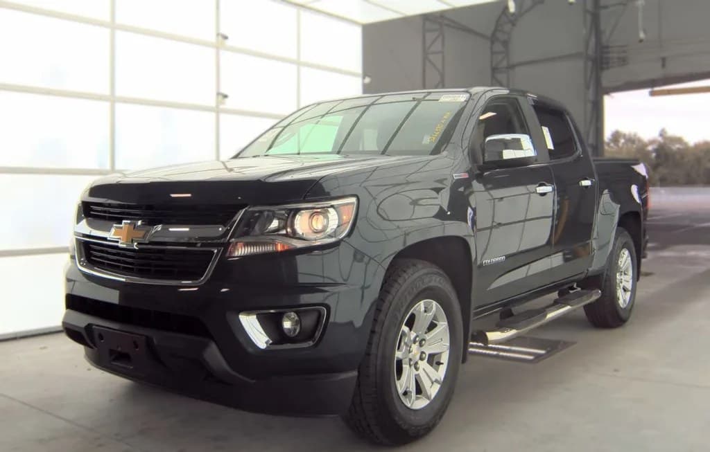 2017 CHEVROLET COLORADO LT CREW CAB MEDIUM BED 4LT 1
