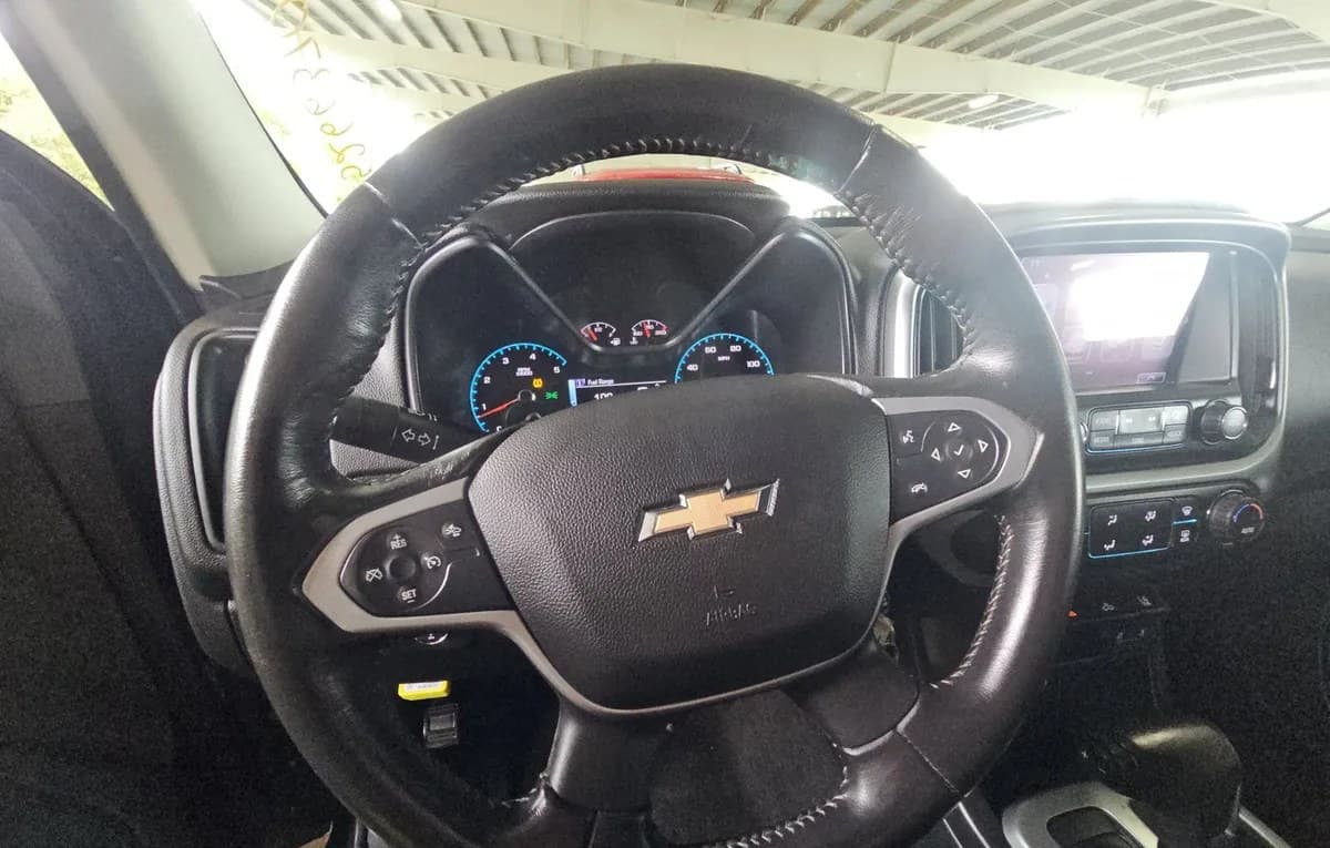 2017 CHEVROLET COLORADO LT CREW CAB MEDIUM BED 4LT 7