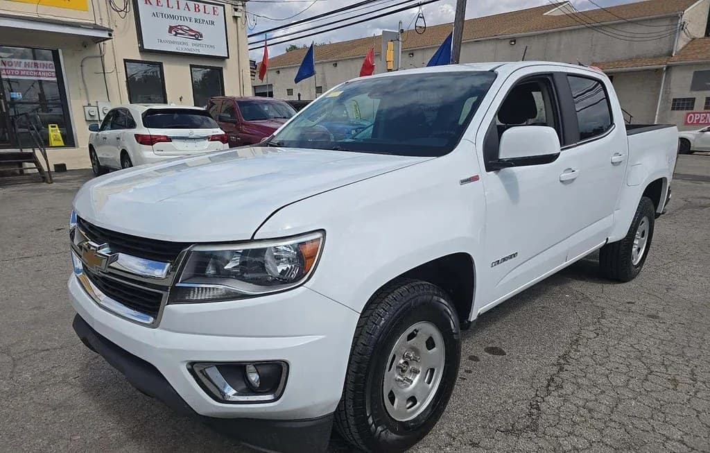 2018 CHEVROLET COLORADO LT CREW CAB MEDIUM BED 4LT