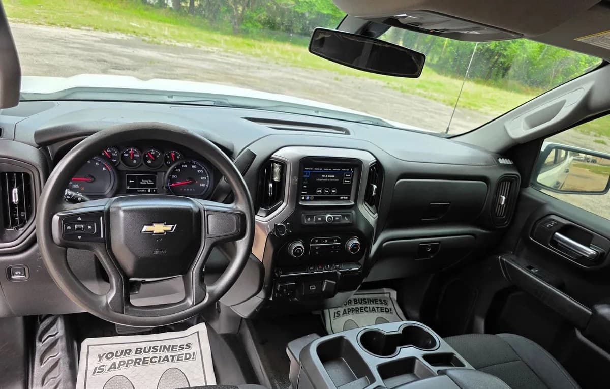 2019 CHEVROLET SILVERADO 1500 WT CREW CAB MEDIUM BED 1WT 5