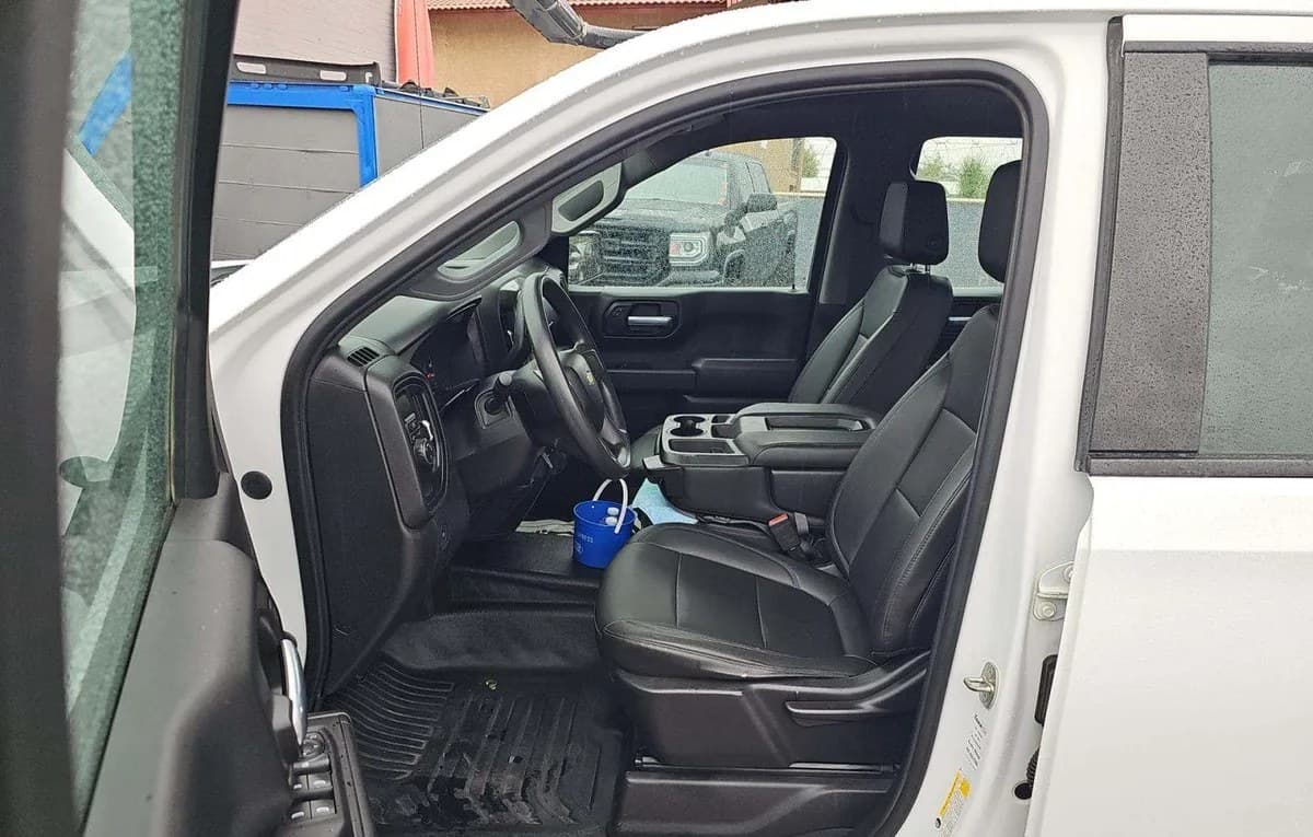 2020 CHEVROLET SILVERADO 1500 WT CREW CAB MEDIUM BED 1WT 4