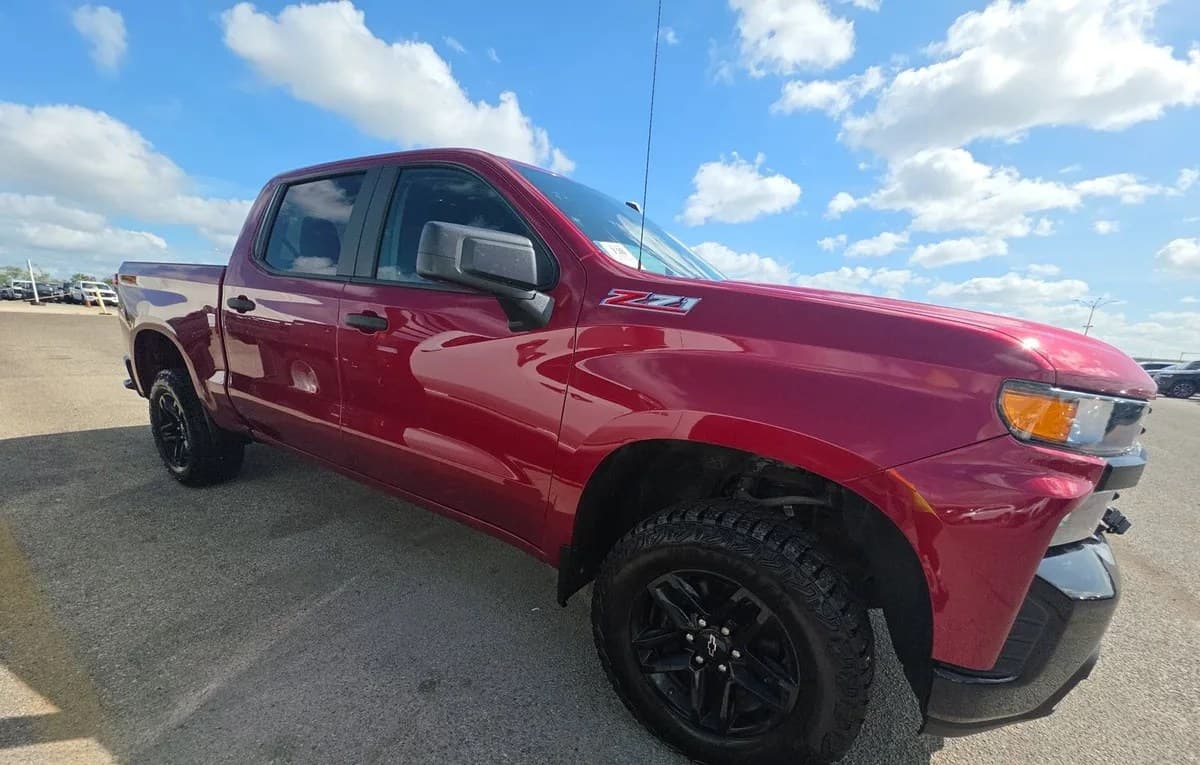2020 CHEVROLET SILVERADO 1500 CUSTOM TRAIL BOSS CREW CAB SHORT BED 2CX 4