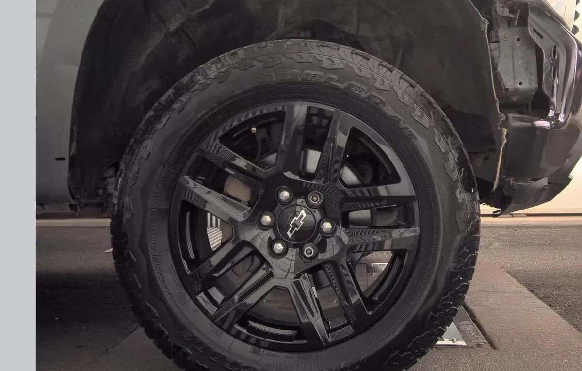 2019 CHEVROLET SILVERADO 1500 CUSTOM TRAIL BOSS CREW CAB MEDIUM BED 2CX 7