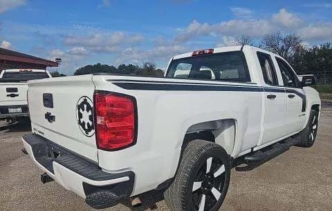 2017 CHEVROLET SILVERADO 1500 CUSTOM EXTENDED CAB MEDIUM BED 1CX 4