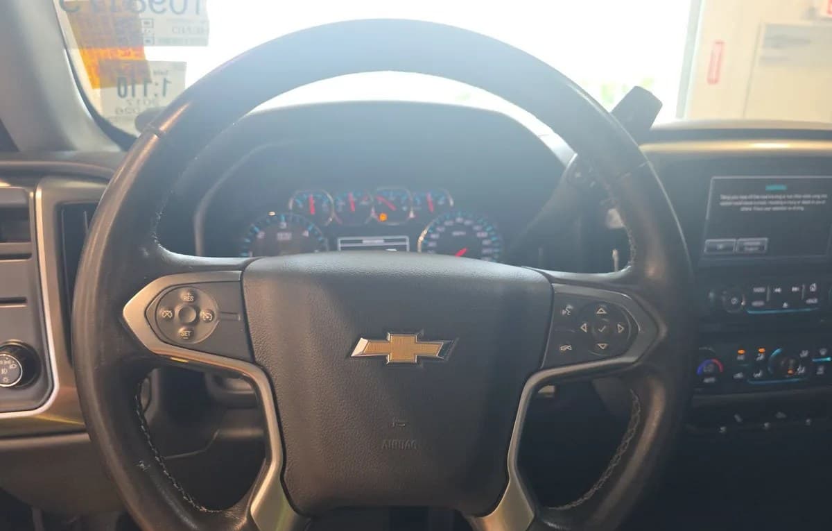 2017 CHEVROLET SILVERADO 1500 LT EXTENDED CAB MEDIUM BED 1LT 7