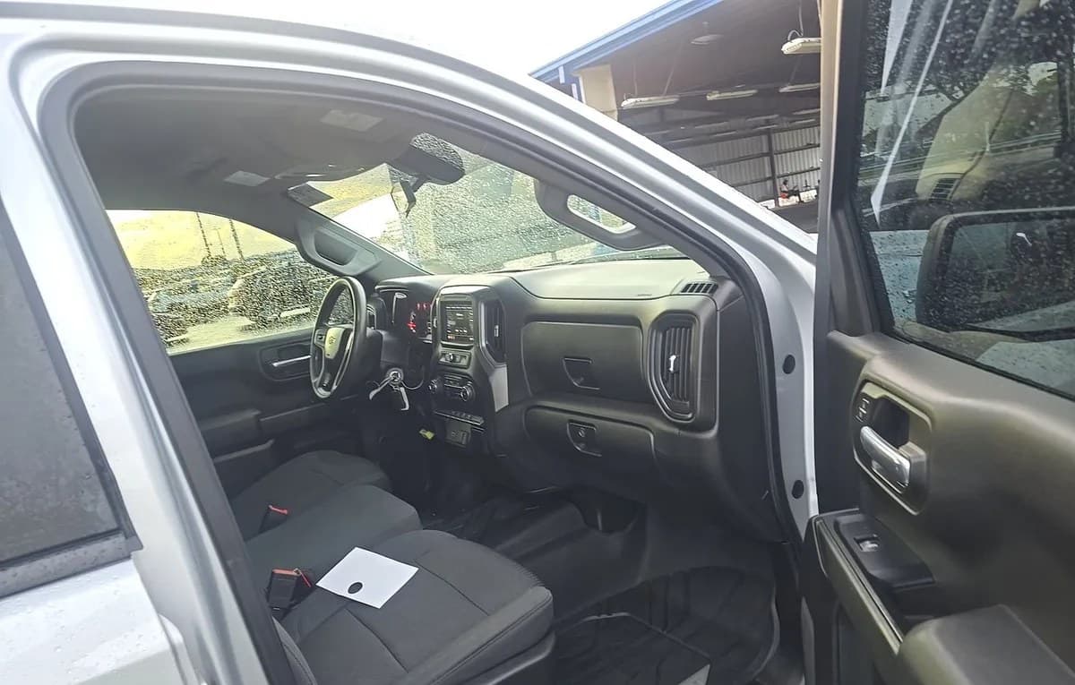 2019 CHEVROLET SILVERADO 1500 CUSTOM EXTENDED CAB MEDIUM BED 1CX 5