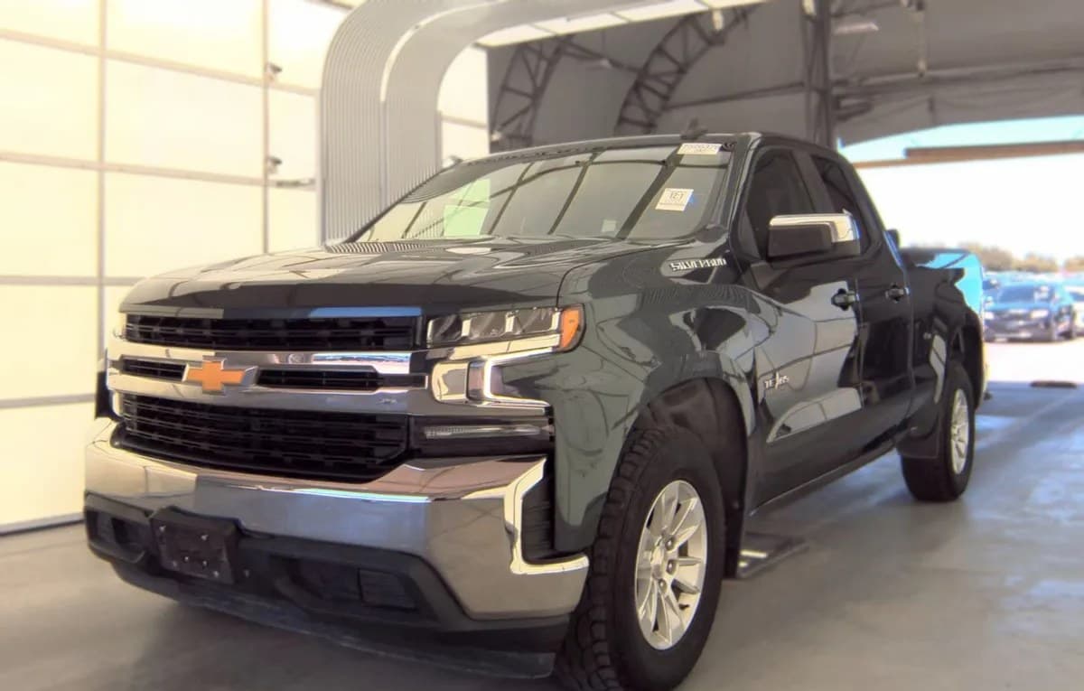 2019 CHEVROLET SILVERADO 1500 LT EXTENDED CAB MEDIUM BED 1LT 2
