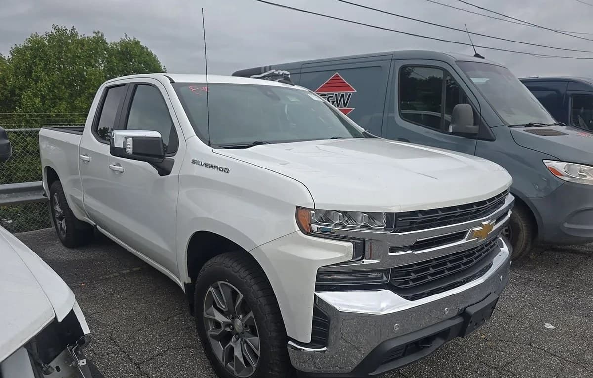 2021 CHEVROLET SILVERADO 1500 LT EXTENDED CAB MEDIUM BED 1LT 4