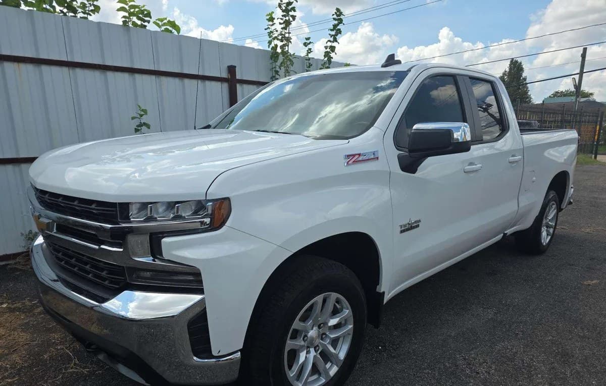 2019 CHEVROLET SILVERADO 1500 LT EXTENDED CAB MEDIUM BED 1LT 2
