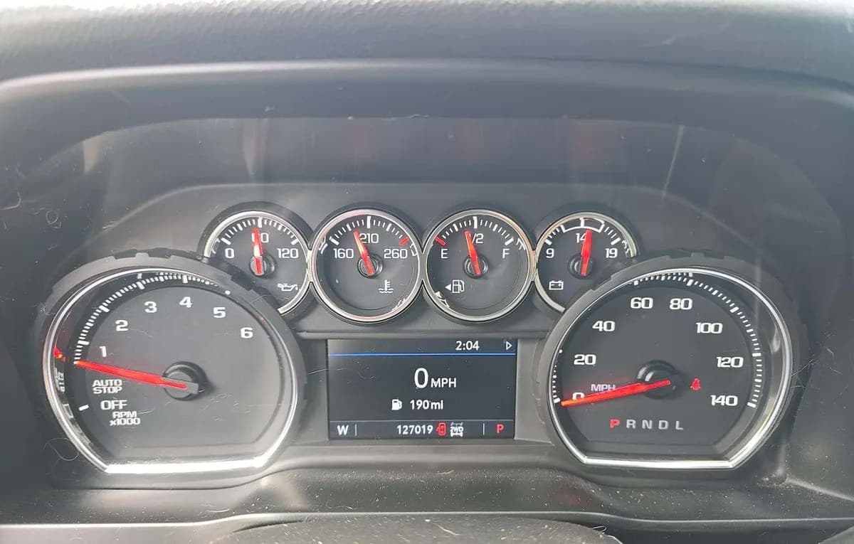2020 CHEVROLET SILVERADO 1500 LT EXTENDED CAB MEDIUM BED 1LT 6