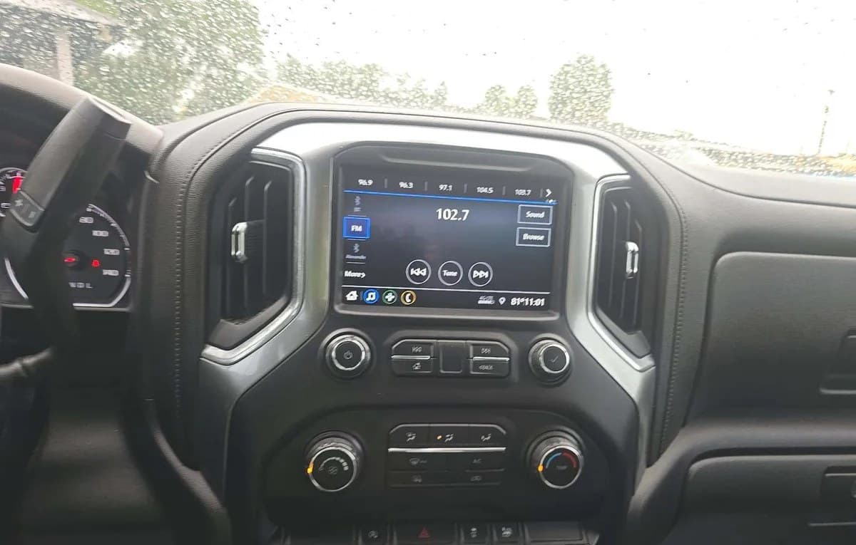 2020 CHEVROLET SILVERADO 1500 LT EXTENDED CAB MEDIUM BED 1LT 7