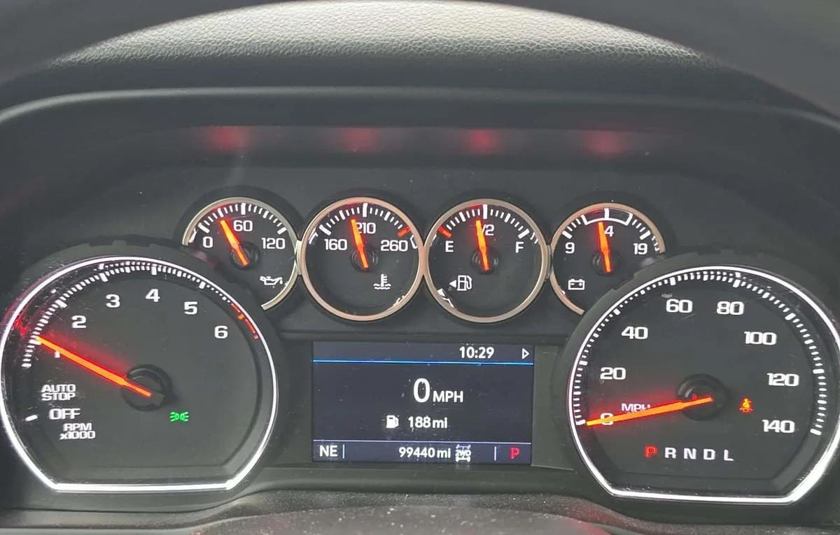 2020 CHEVROLET SILVERADO 1500 LT EXTENDED CAB MEDIUM BED 1LT 6